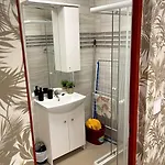 Apartmanhaz - Delta Kemp